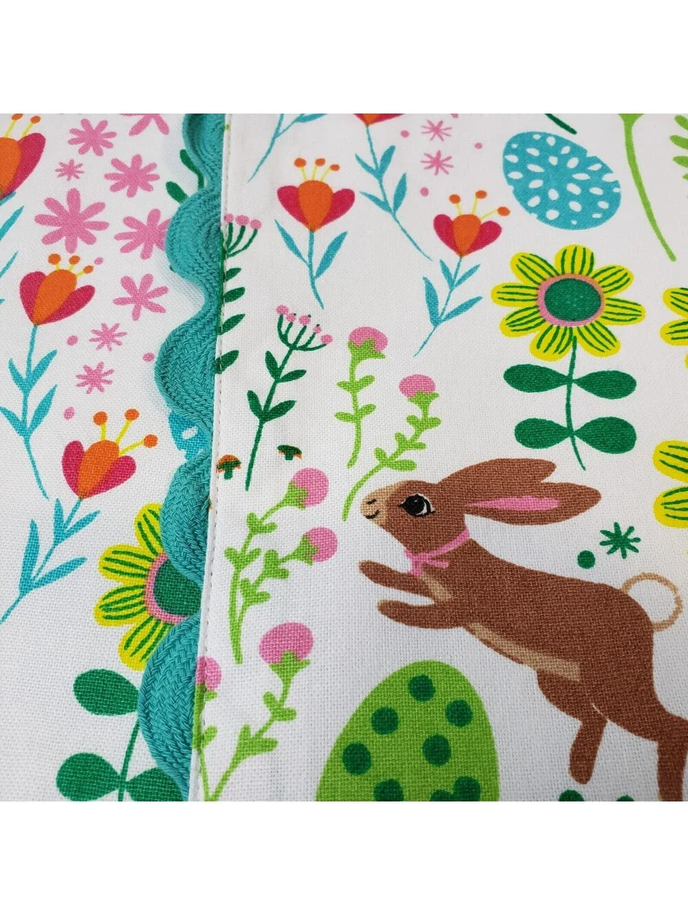 White Floral Easter Bunny Rabbit Placemats QTY 5 Cotton Teal Ric Rac Edges